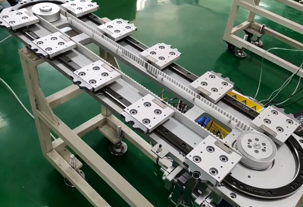 HCL弧形導軌工程案例